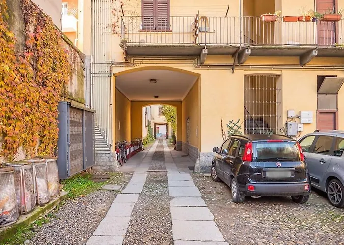 Spazioso Loft Imbonati6 Daire